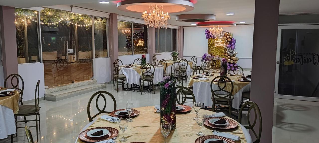 Hotel Quarta Avenida Montería Esterno foto