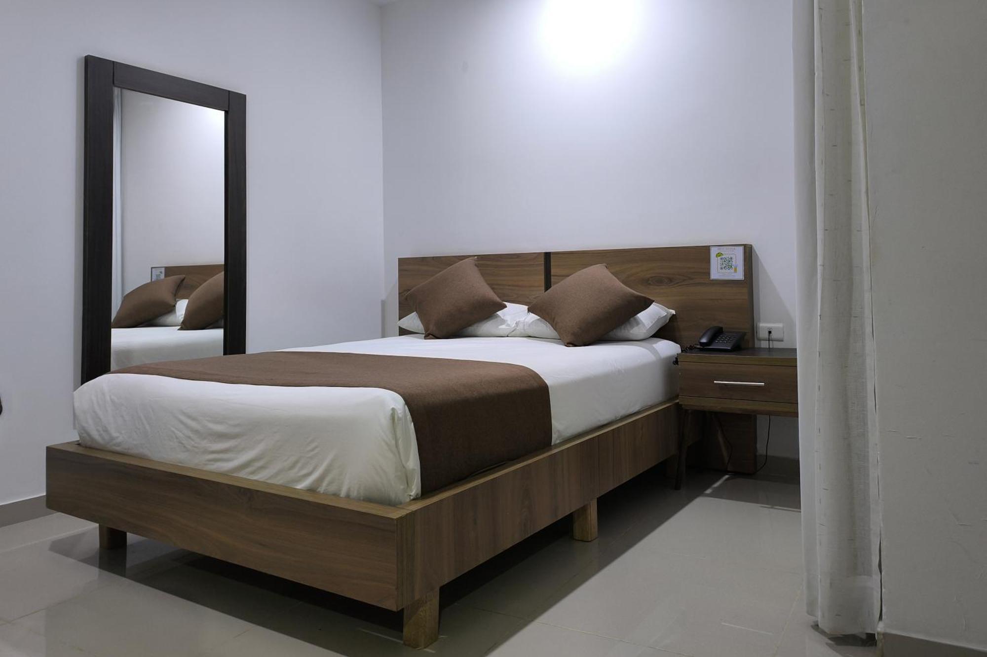 Hotel Quarta Avenida Montería Esterno foto