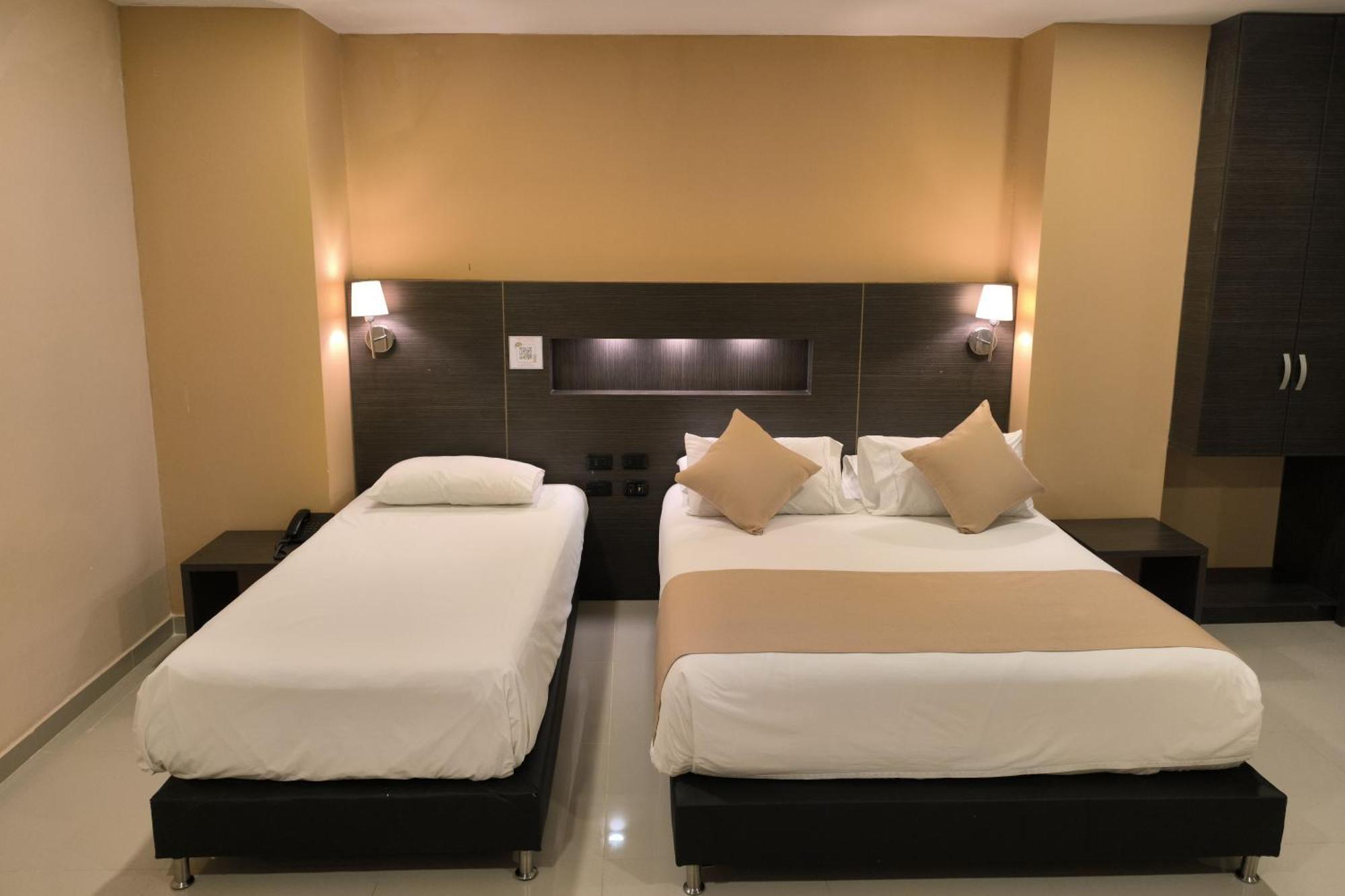 Hotel Quarta Avenida Montería Esterno foto