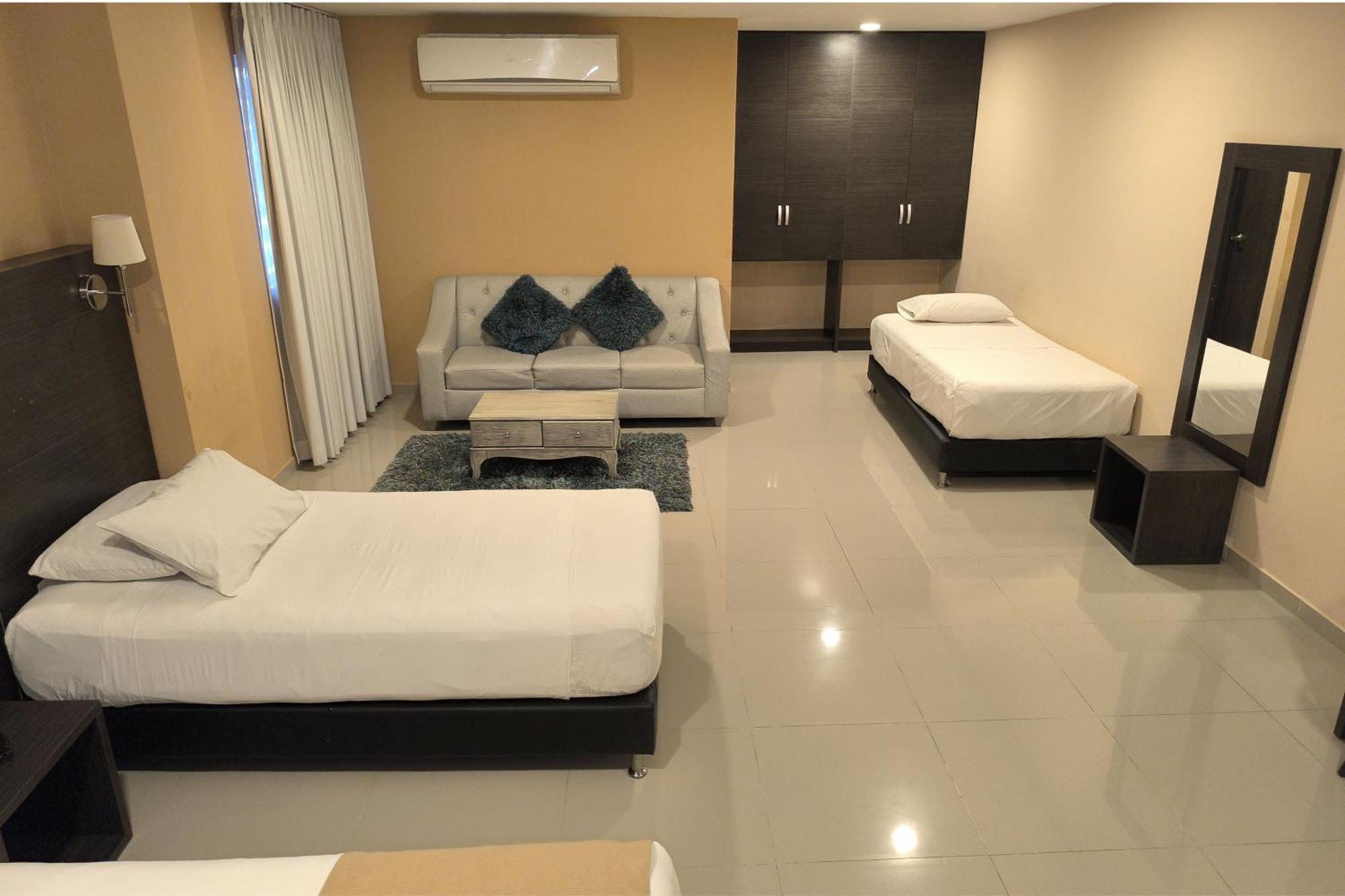 Hotel Quarta Avenida Montería Esterno foto